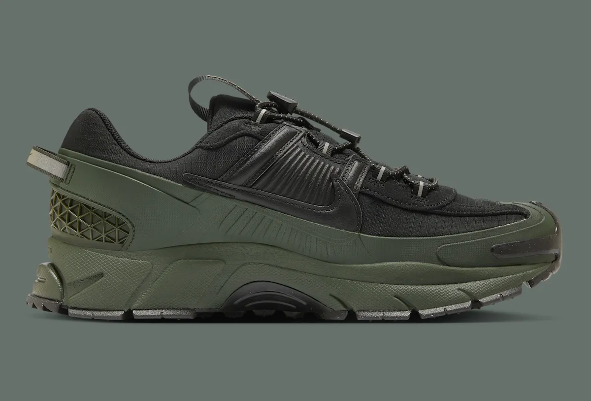 耐克Zoom Vomero 5 Roam 