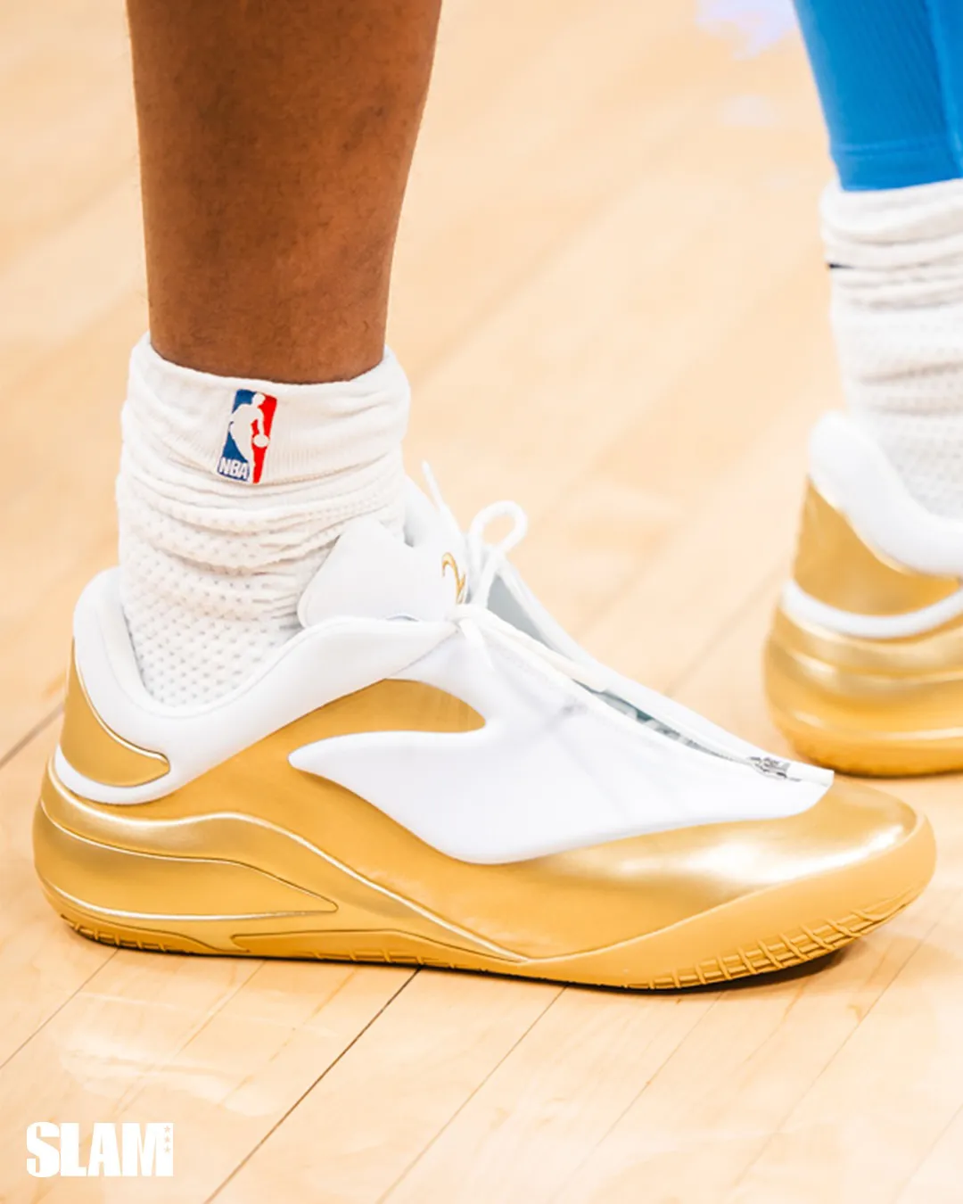 Shai Gilgeous-Alexander Debuts Converse Shai 001 “Banner” 1“旗帜”PE见证雷霆首冠荣耀时刻