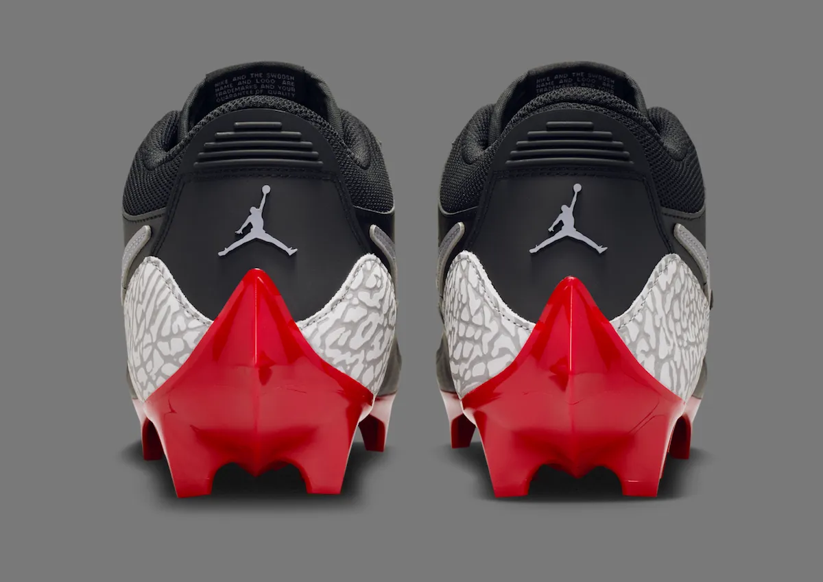 Jordan Legacy 312 Low TD ‘Bred’ 如何用黑红配色与水泥灰爆裂纹重构橄榄球鞋语言