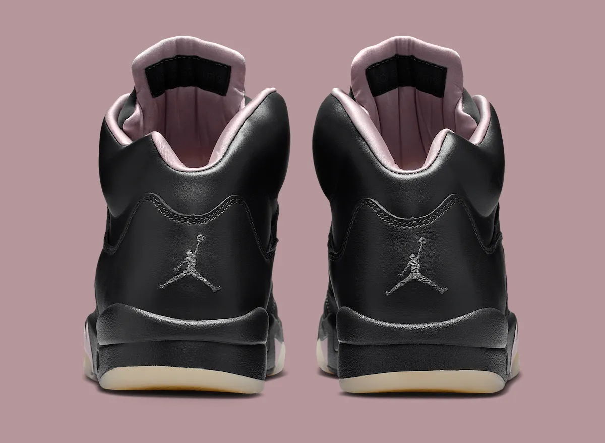 PSG x Air Jordan 5 “Off Noir” 2025假日季重磅登场，巴黎圣日耳曼联名AJ5夜影黑