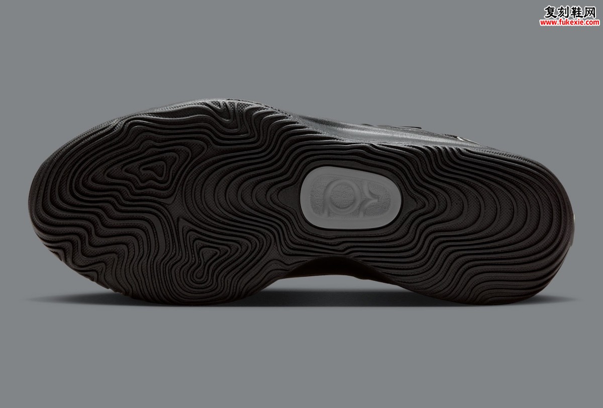 The Nike KD 18 “Triple Black” 耐克KD18“全黑”2025秋季登场 杜兰特签名战靴