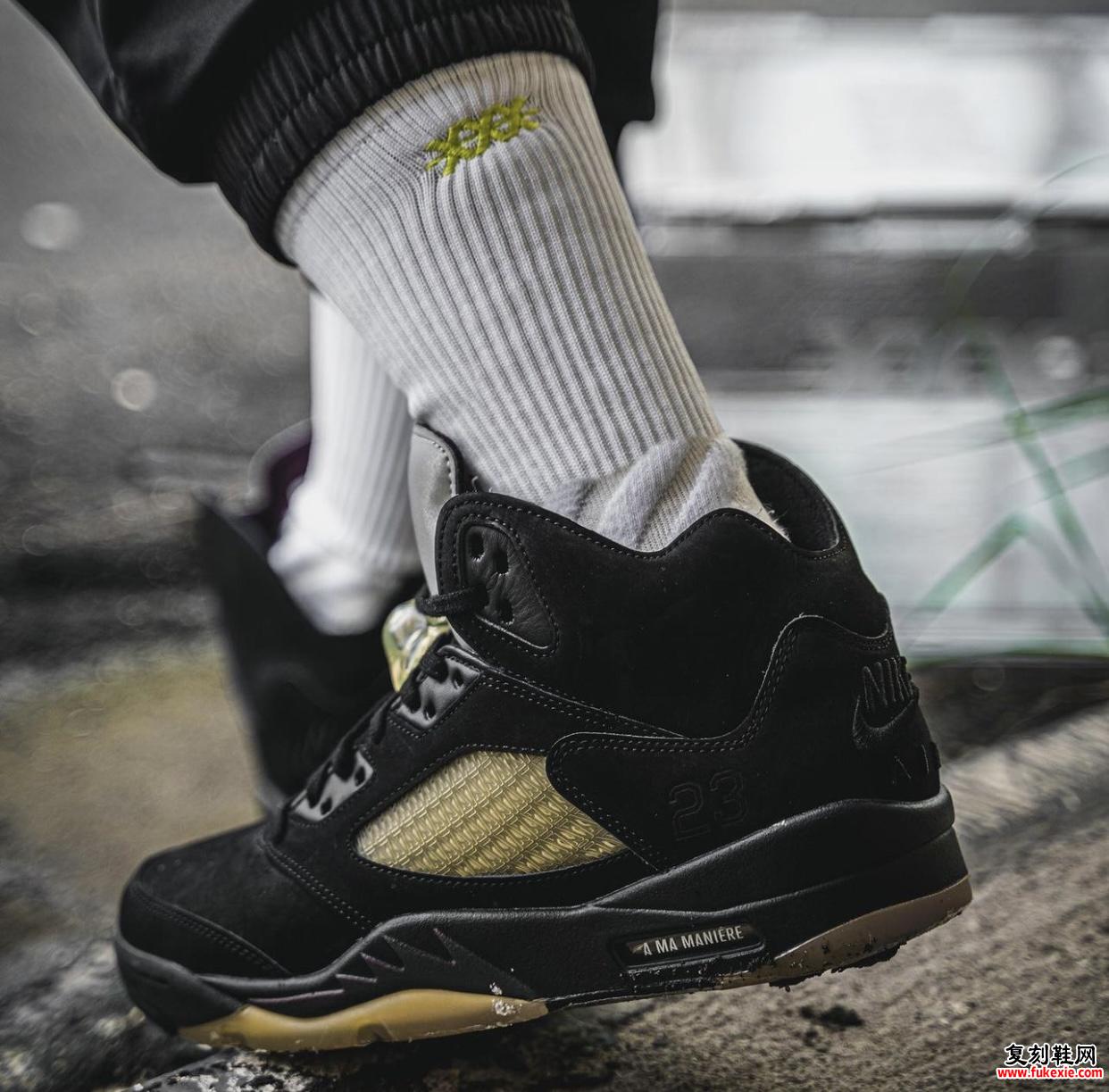 仔细看看 A MA MANIÉRE X AIR JORDAN 5 “BLACK” 货号：FD1330-001