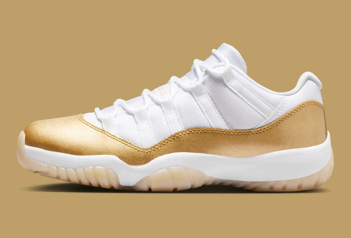Air Jordan 11 Low “Mother’s Day” 白金色调致敬传奇女性，金属闪亮漆皮搭配珠光白网面