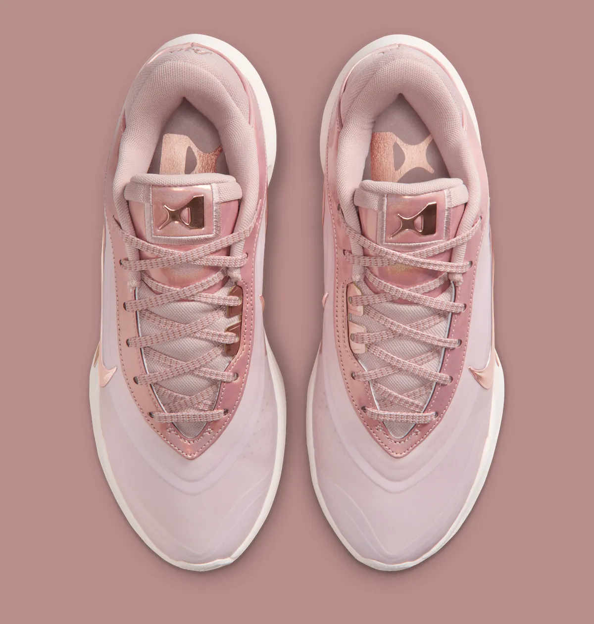 Nike A’One “Stone Mauve”石槿紫”配色官方图释出：以极致内敛美学重塑女子签名篮球鞋新标杆