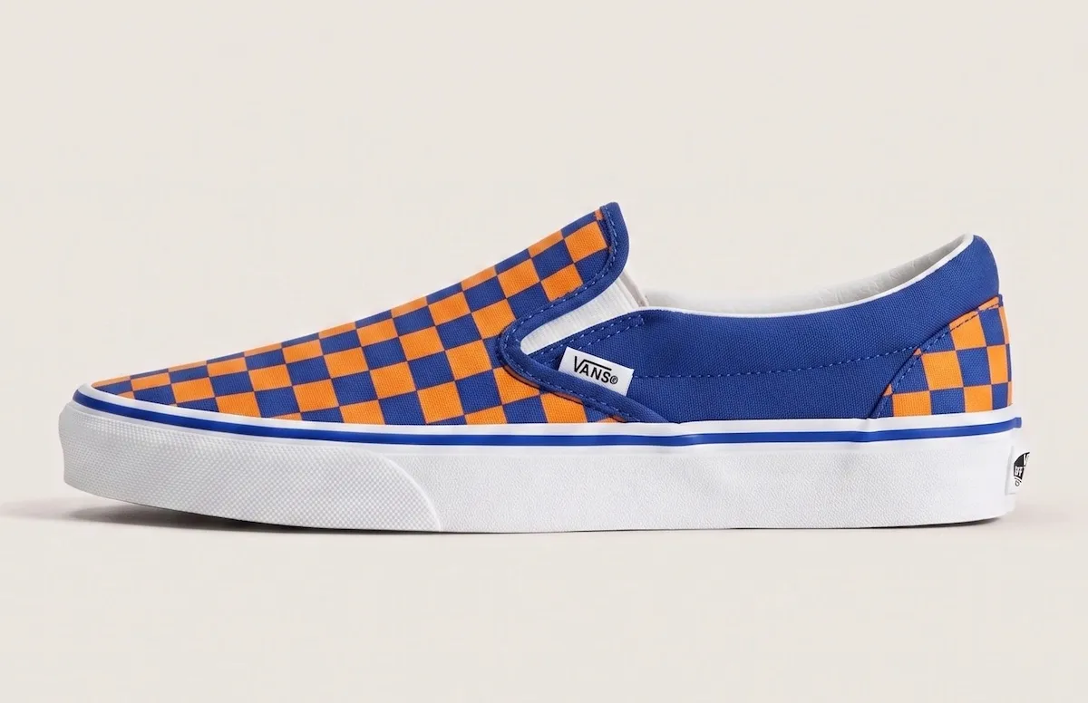 Vans Classic Slip-On “Knicks” 蓝橙双色2026致敬纽约:棋盘格暴龙图案60美元定档NBA总决赛巅峰插图1 Vans Classic Slip-On “Knicks” 蓝橙双色2026致敬纽约:棋盘格暴龙图案60美元定档NBA总决赛巅峰