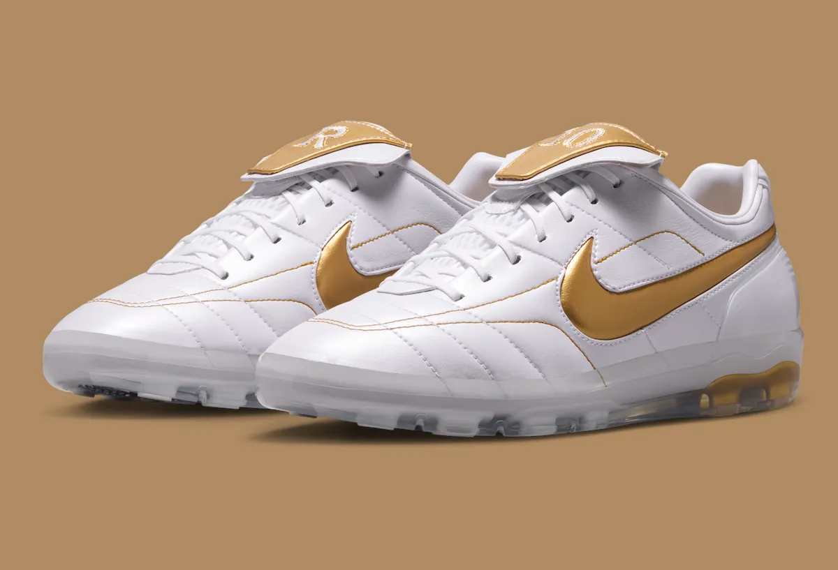 Nike Cryoshot Tiempo Legend R10“White/Metallic Gold”2026复古足球靴街头复活缩略图