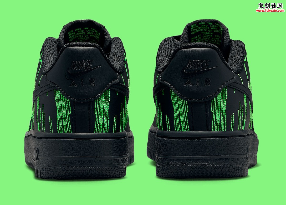 耐克Air Force 1 Low“黑客帝国”童款9月22日发售 黑色战靴+霓虹故障风点燃数字潮流