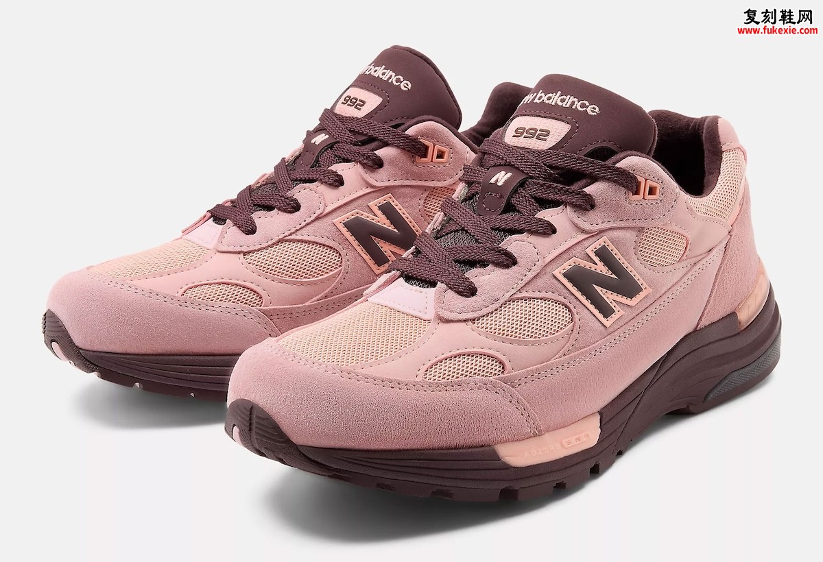 New Balance 992美产Pink Chalk粉笔粉复刻评测:夏日极简美学与顶配ABZORB缓震科技全解析插图1 New Balance 992美产Pink Chalk粉笔粉复刻评测:夏日极简美学与顶配ABZORB缓震科技全解析