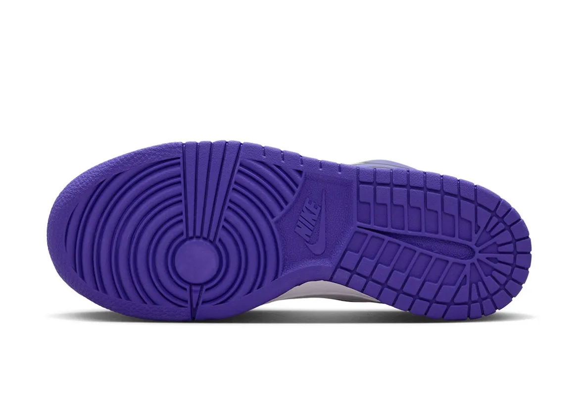 全新乐高联名 Nike Dunk Low “Bright Concord” 配色童鞋释出,经典大学配色灵感插图4 全新乐高联名 Nike Dunk Low “Bright Concord” 配色童鞋释出,经典大学配色灵感