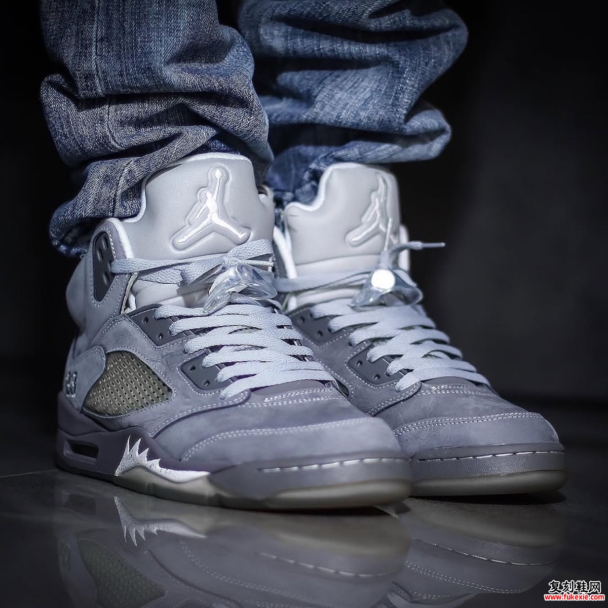 2026 年 Air Jordan 5 Wolf Grey