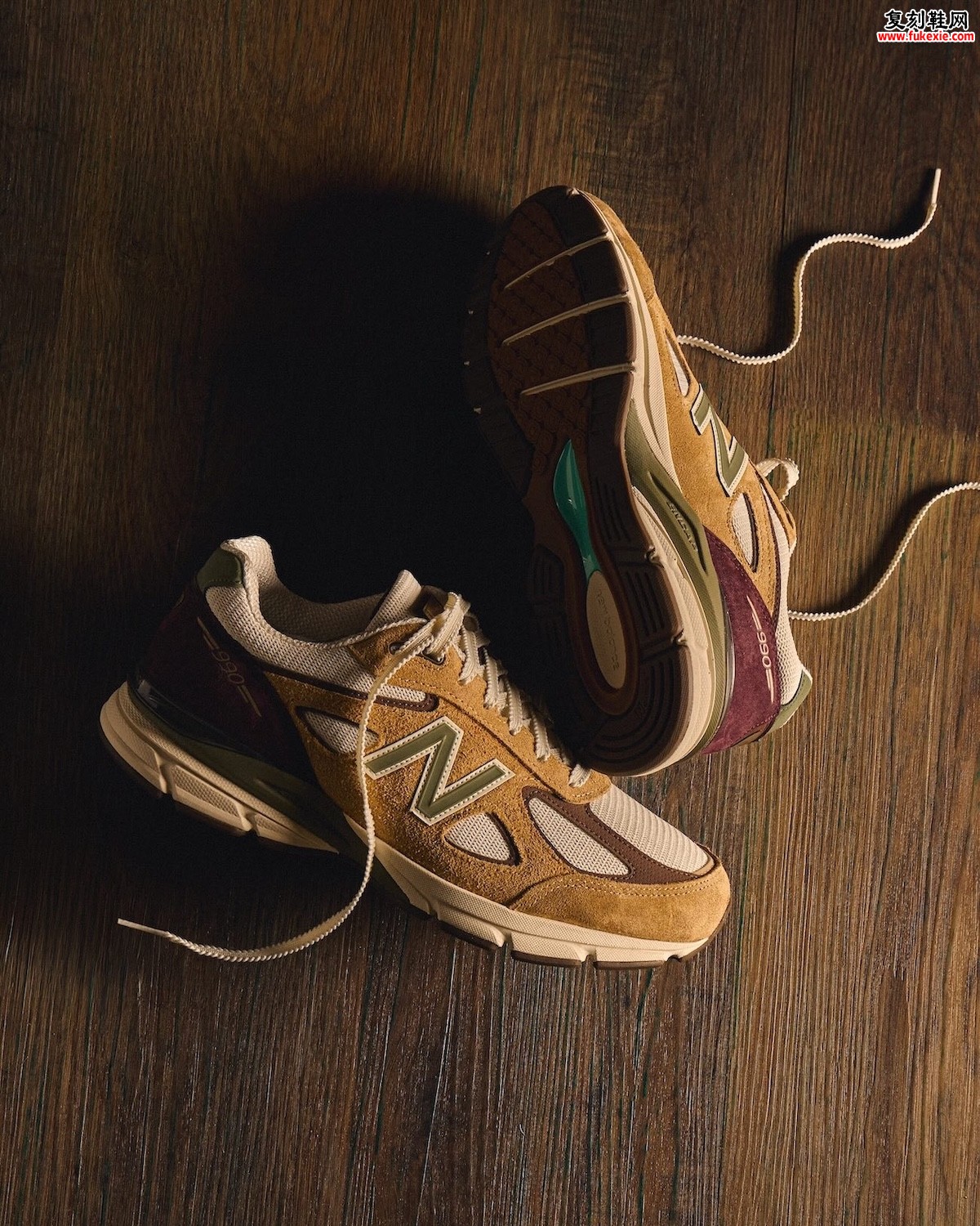 CNCPTS × New Balance 990v4 “Patina” 蜡面麂皮联名,配色灵感来自古董家具与传世厨具插图3 CNCPTS × New Balance 990v4 “Patina” 蜡面麂皮联名,配色灵感来自古董家具与传世厨具