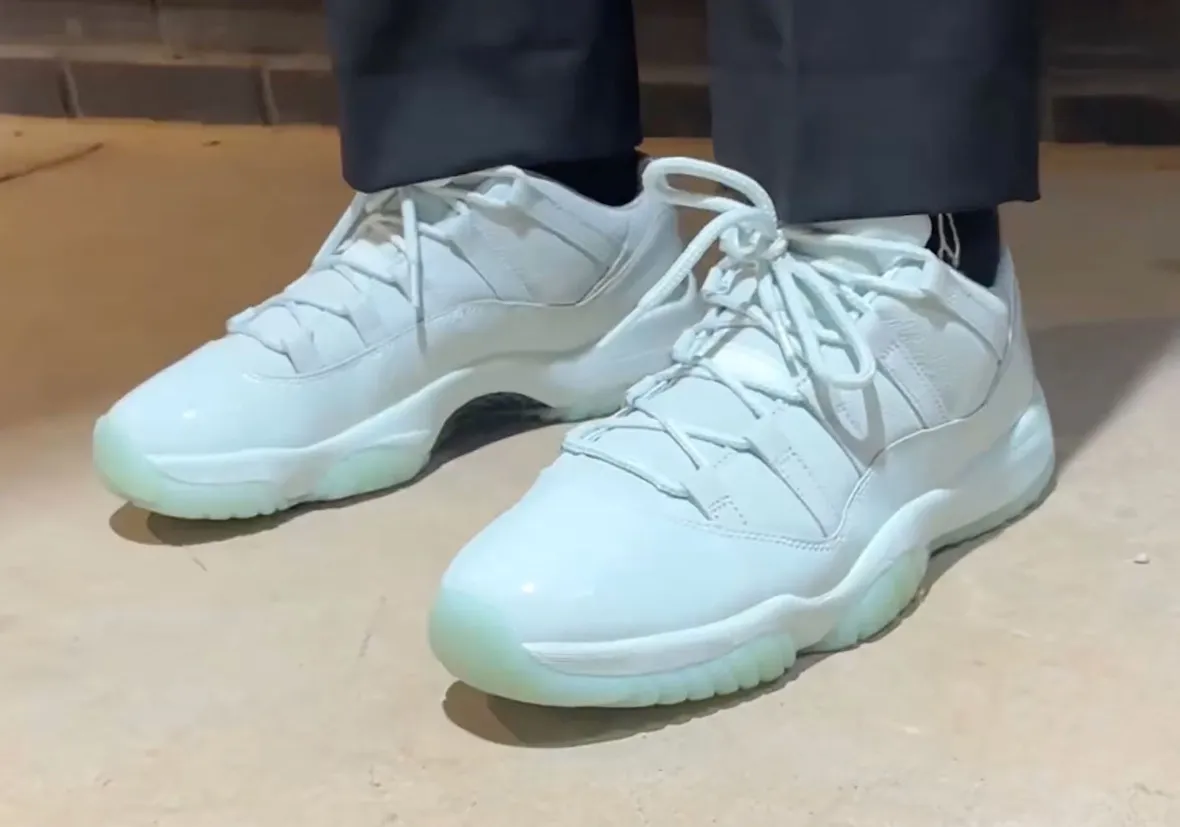 James Whitner 首度曝光 JAIDE x Air Jordan 11 Low「Fiberglass」插图 James Whitner 首度曝光 JAIDE x Air Jordan 11 Low「Fiberglass」