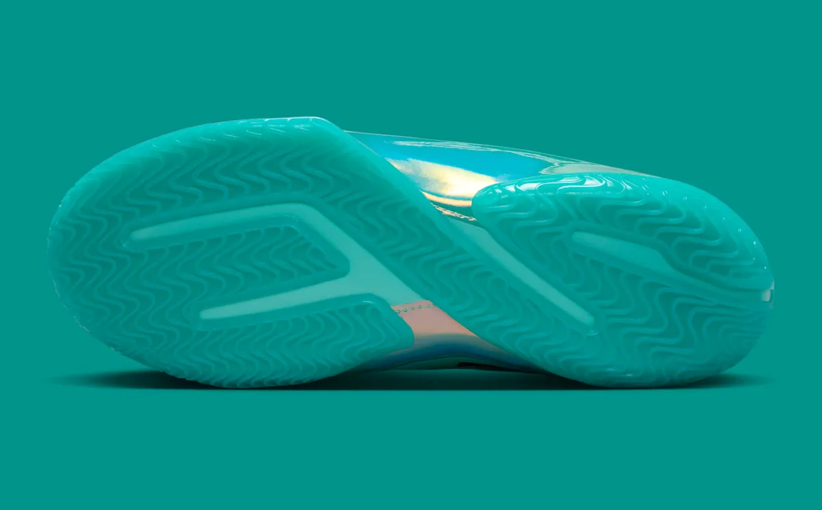 青绿与金的沉默致敬：LeBron 23 ‘Honor The King’ 以设计语言连接篮球场与民权记忆