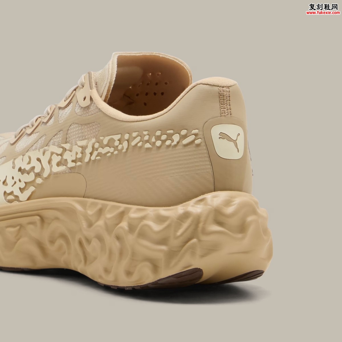 Salehe Bembury x PUMA Velum NITRO 秋田犬配色发售日期定了,棕调质感拉满插图4 Salehe Bembury x PUMA Velum NITRO 秋田犬配色发售日期定了,棕调质感拉满