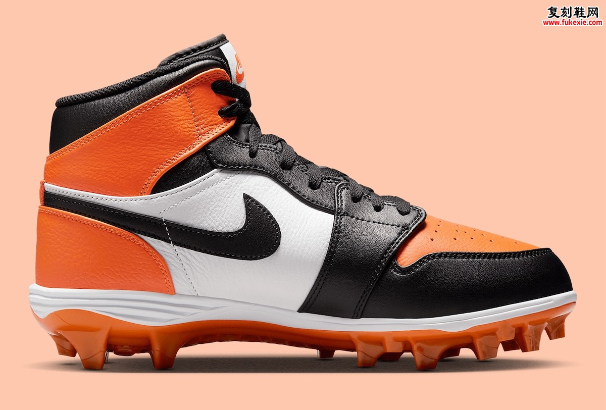 Air Jordan 1 Mid TD Cleat “Shattered Backboard” 经典配色与高性能的完美结合