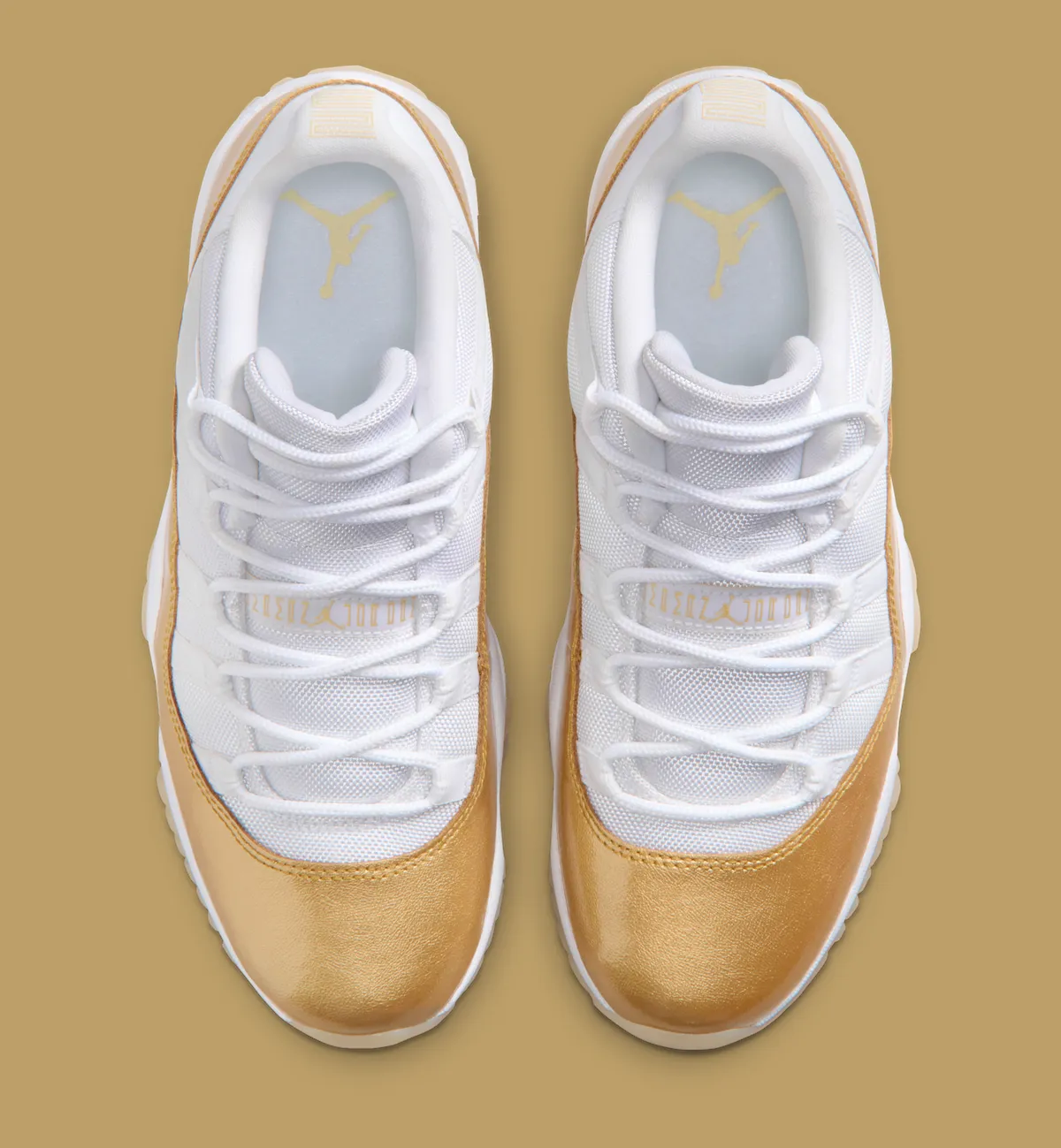 Air Jordan 11 Low “Mother’s Day” 白金色调致敬传奇女性，金属闪亮漆皮搭配珠光白网面