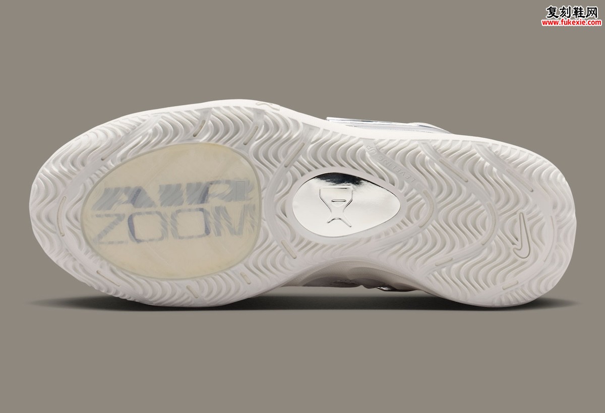 A’ja Wilson x Nike A’Two “White Label” 芝加哥全明星献礼,鸵鸟皮+绗缝内衬+宝石W饰物定义WNBA奢华新高度插图5 A'ja Wilson x Nike A'Two “White Label” 芝加哥全明星献礼,鸵鸟皮+绗缝内衬+宝石W饰物定义WNBA奢华新高度