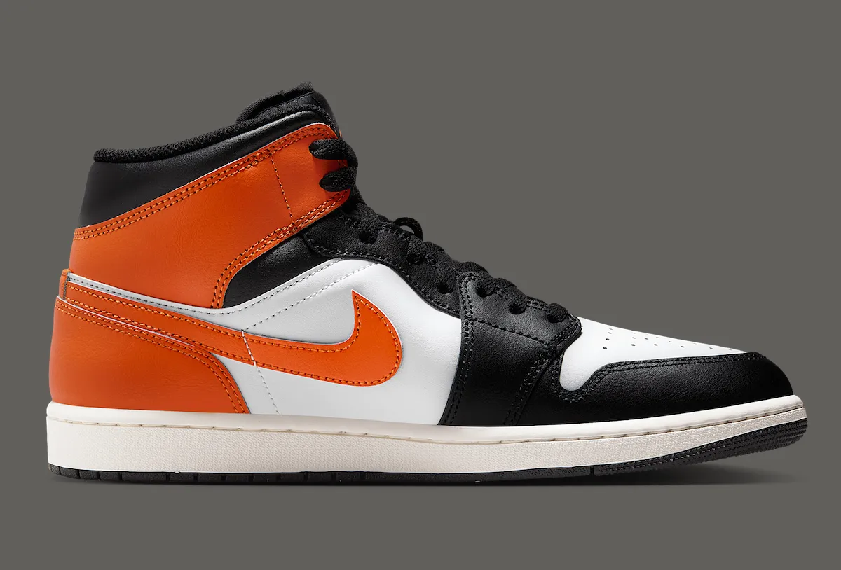 Air Jordan 1 Mid “Black Toe Orange”：经典与现代的完美融合