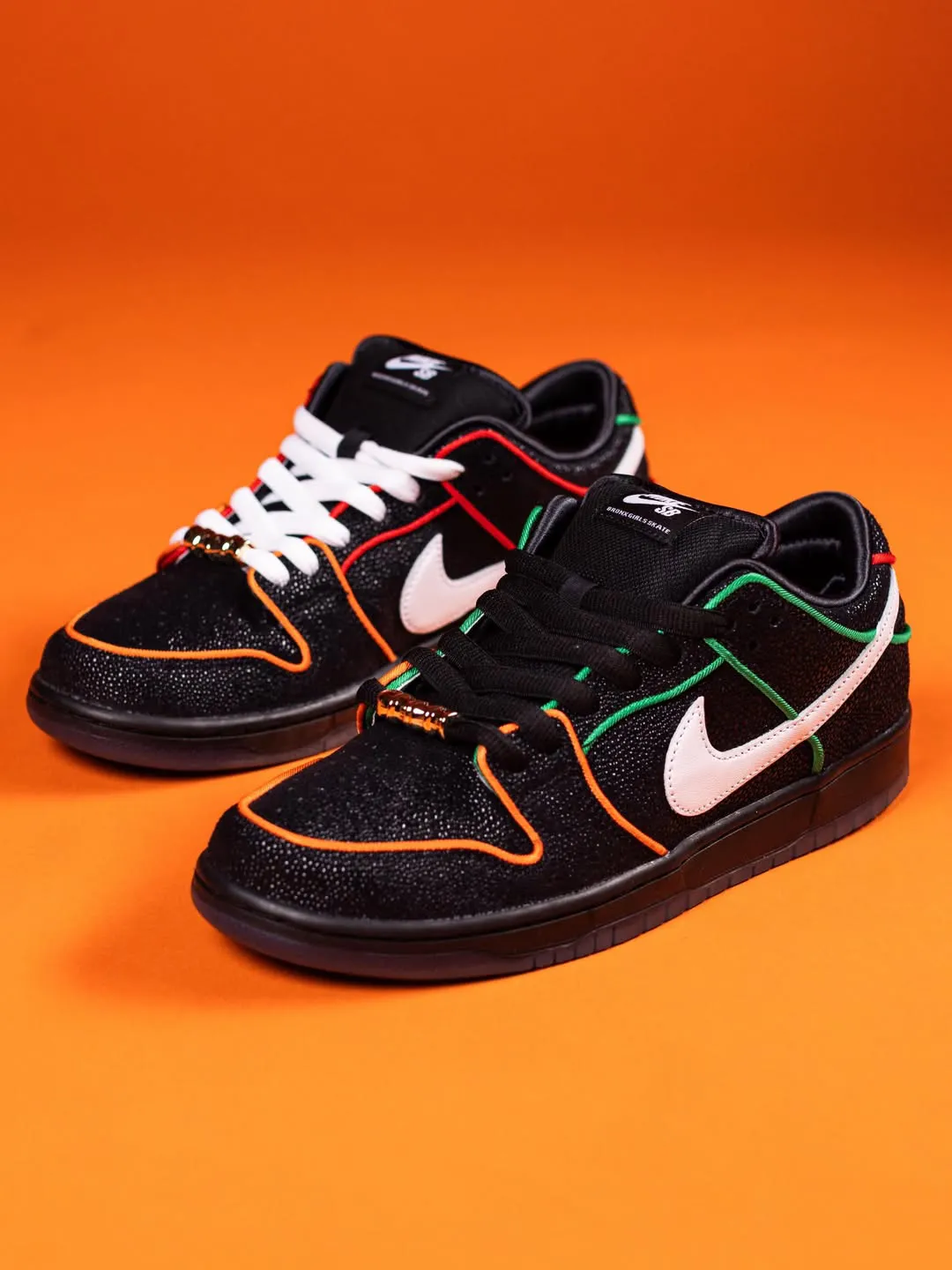街头文化新宣言：Bronx Girls Skate联名Nike SB Dunk Low 2026年1月发售，诠释社群力量与多元美学