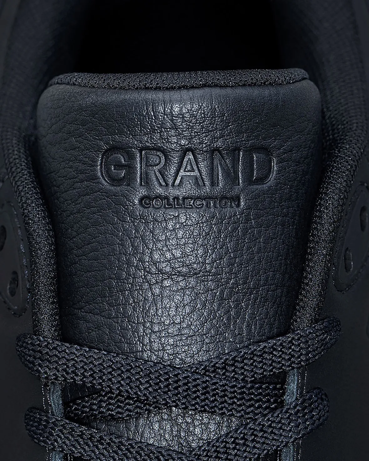Grand Collection联名New Balance 770发售在即 复刻鞋网独家解析极简滑板新作