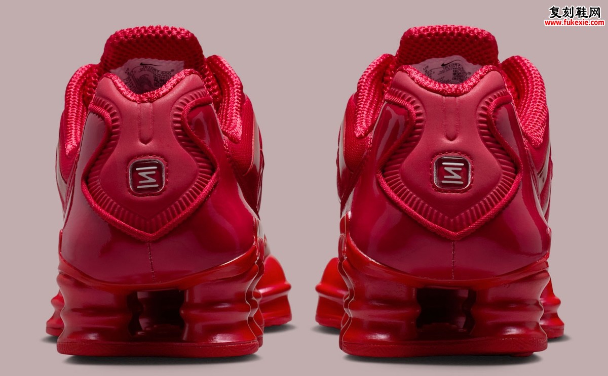 Nike Shox TL “Gym Red” '健身红' 2025秋季复刻：糖果光泽气柱跑鞋，重塑千禧潮流经典
