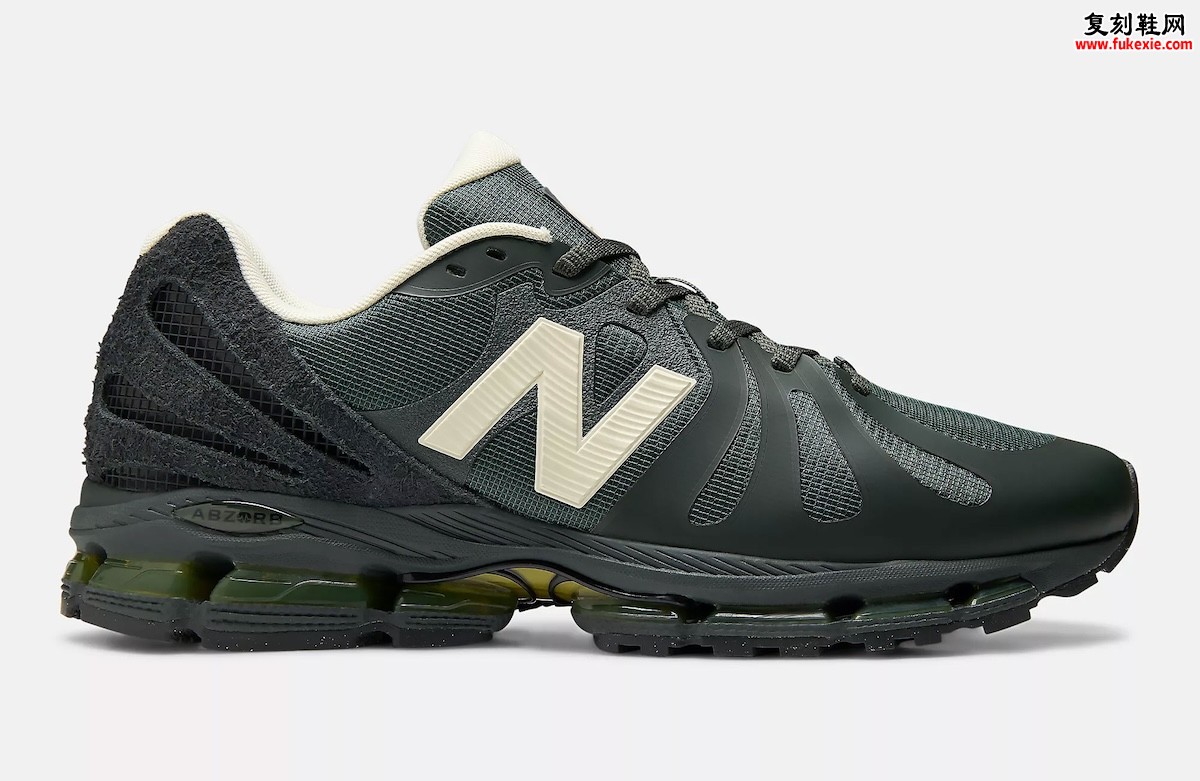 Stone Island x New Balance 1890 “Deep Forest” 深绿Ripstop网格，2026世界杯联名足球生活鞋$220