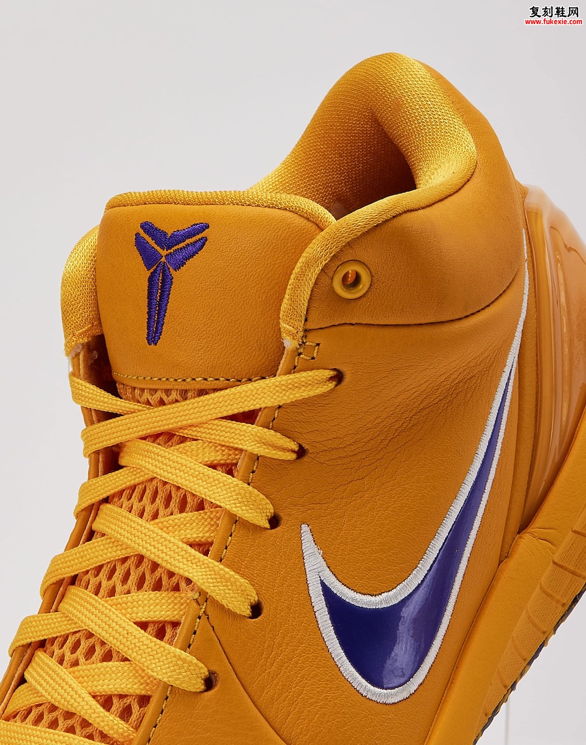 Kids’ Nike Kobe 4 “Draft Day Lakers” 湖人独立配色2026儿童尺码发售致敬紫金王朝三十年插图5 Kids’ Nike Kobe 4 “Draft Day Lakers” 湖人独立配色2026儿童尺码发售致敬紫金王朝三十年