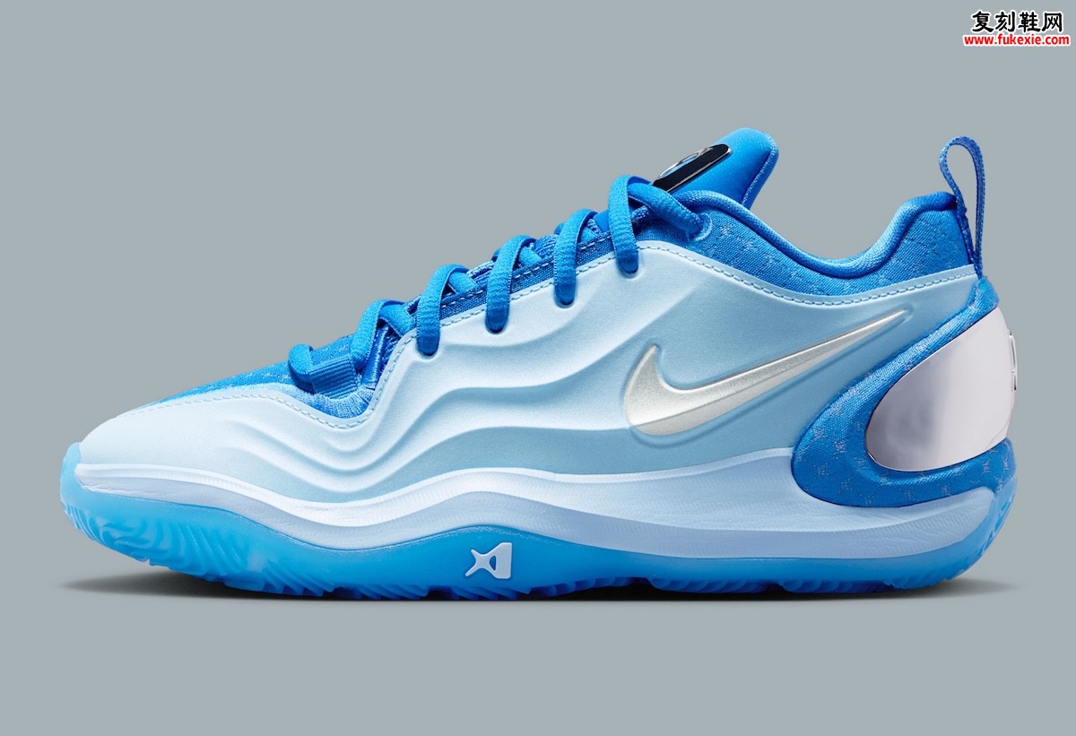 A'ja Wilson第二代签名鞋Nike A'Two Still Loading冰蓝水晶金属银配色5月21日发售
