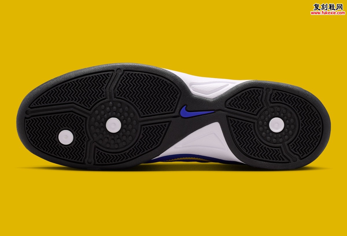 Nike Total 90 III “Brazil” 银蓝桑巴配色，金属银鞋头亮蓝鞋身超大90标识，2026世界杯期间发售