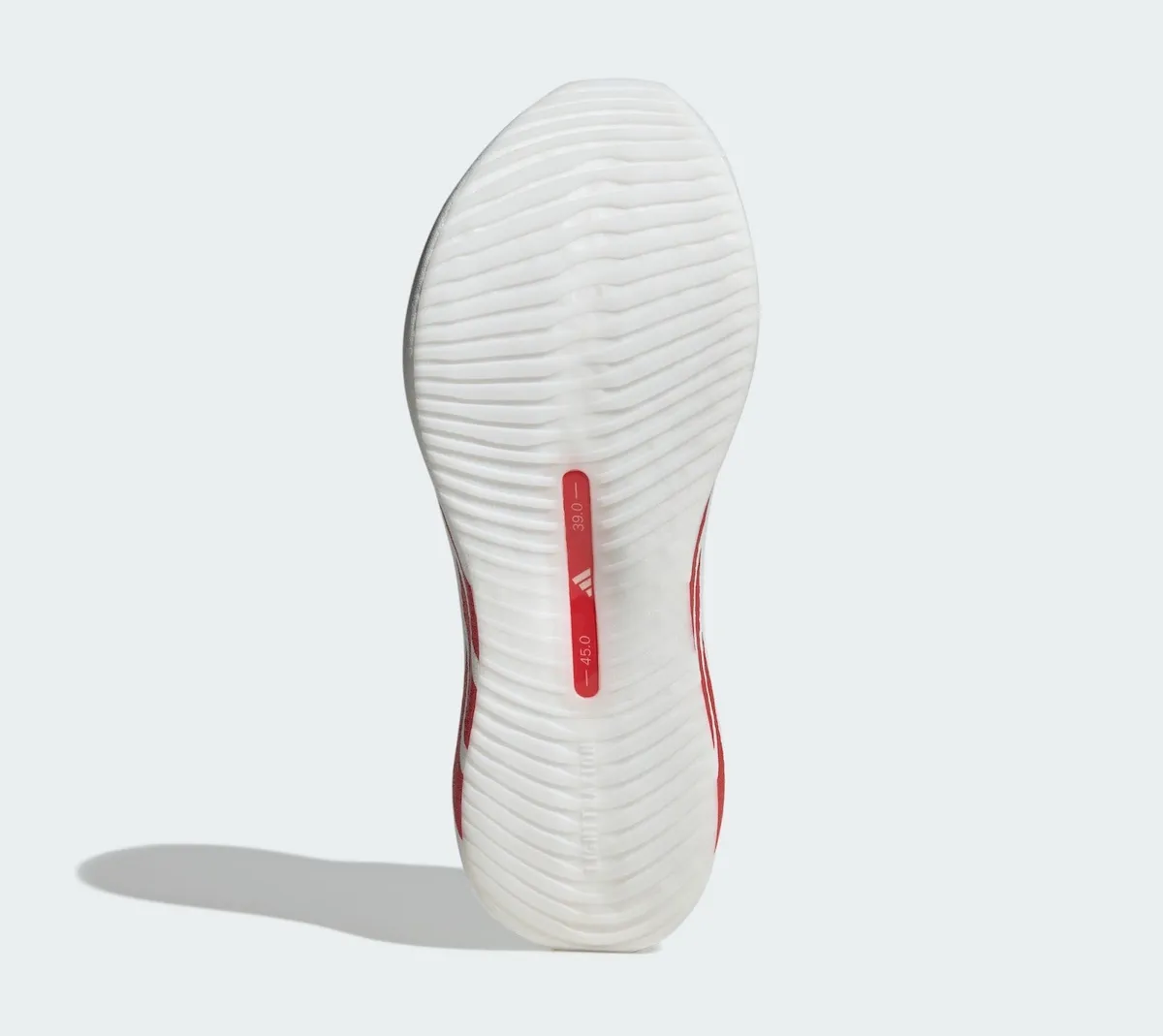 十年后再定义:adidas Hyperboost Edge 以PEBA超临界新 foam 和无板设计开启公路跑新纪元