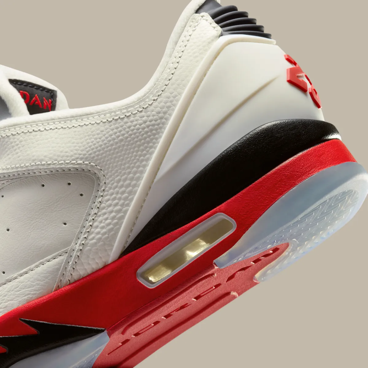 Jordan Sixty Plus Low低帮重塑四大正代经典基因，Air Sole缓震与复古鲨鱼齿中底