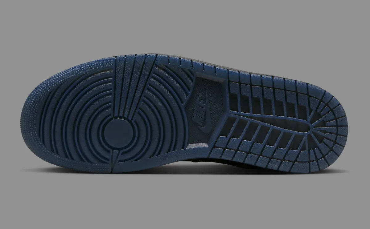 Air Jordan 1 Low “Lucky Cat”配色：以东方文化符号与精工细节诠释2026早春祥瑞主题