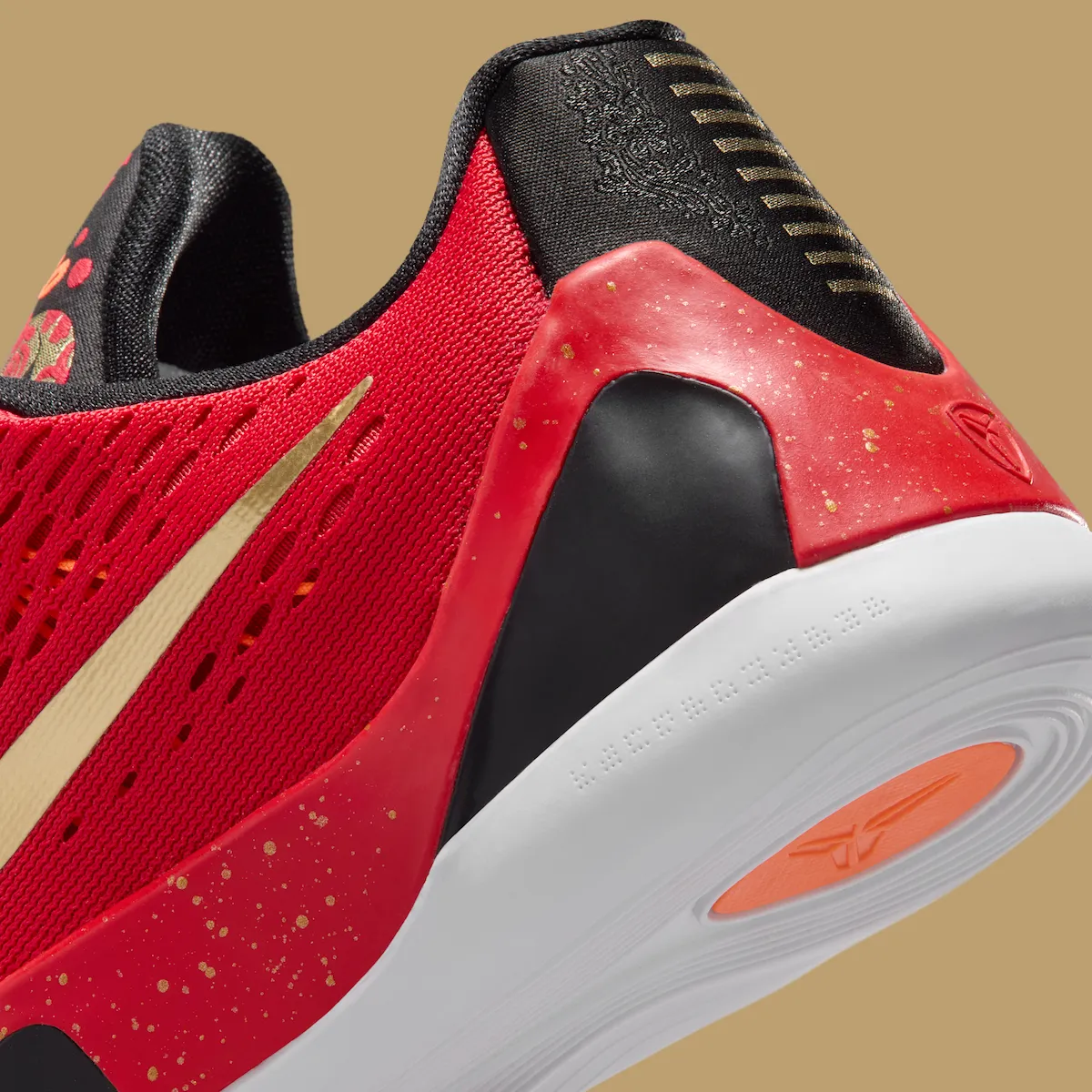 Nike Kobe 9 EM Low Protro “China”科比9代中国复刻版11月22日发售 金色刺绣延续曼巴精神