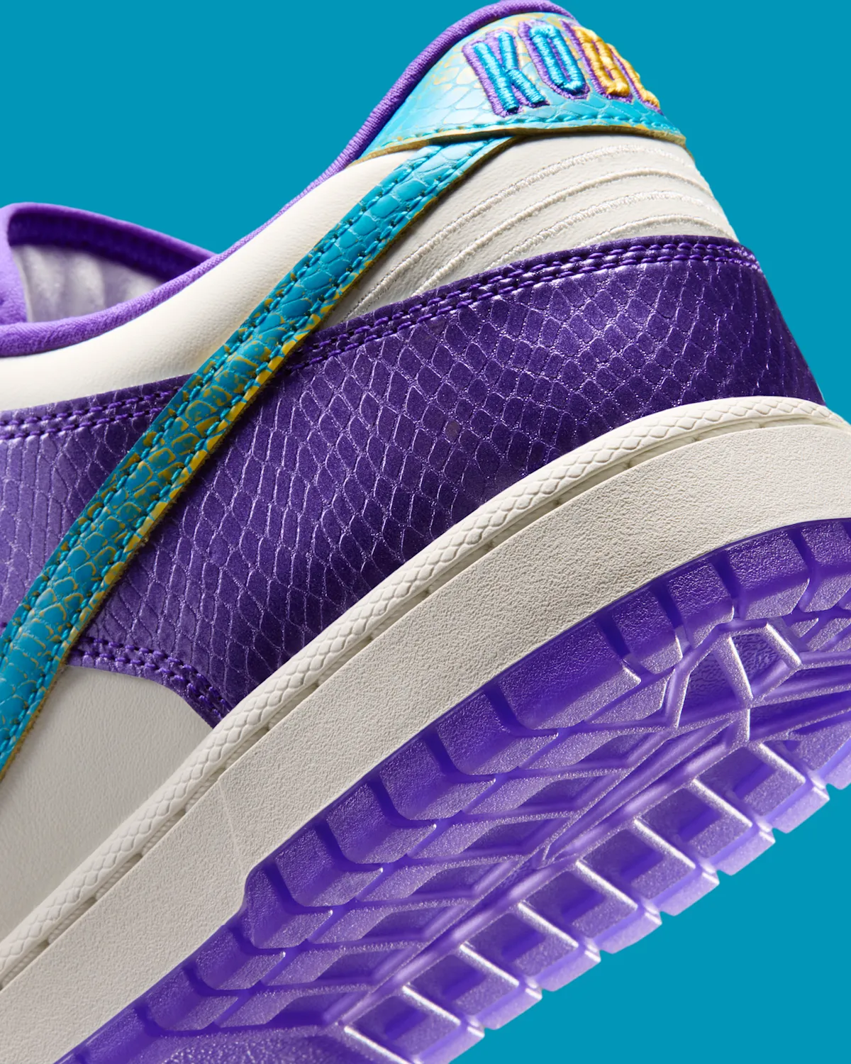 Nike Kobe Dunk Low Protro“Draft Day”2026年6月26日发售:可磨损Swoosh青绿褪金讲述夏洛特到洛杉矶传奇交易插图6 Nike Kobe Dunk Low Protro“Draft Day”2026年6月26日发售:可磨损Swoosh青绿褪金讲述夏洛特到洛杉矶传奇交易