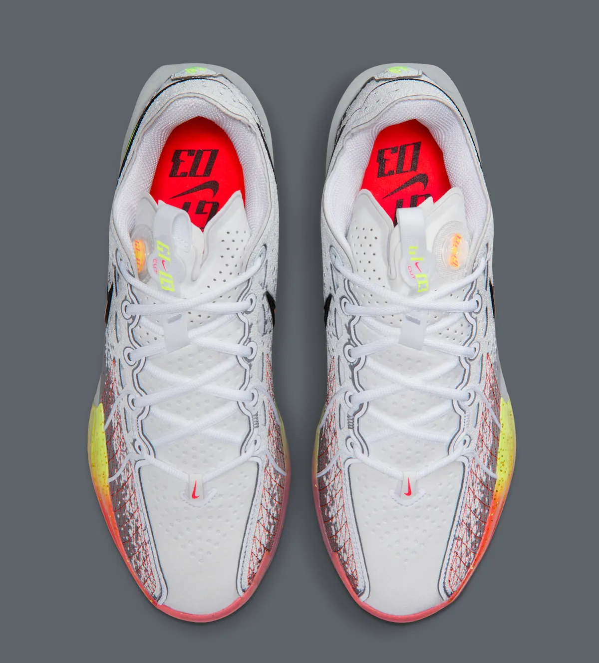 耐克GT Cut 3圣诞配色12月发售 冰雪水晶舌标演绎节日篮球美学